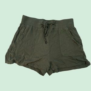 Sky and Sparrow Flowy Linen Elastic Shorts